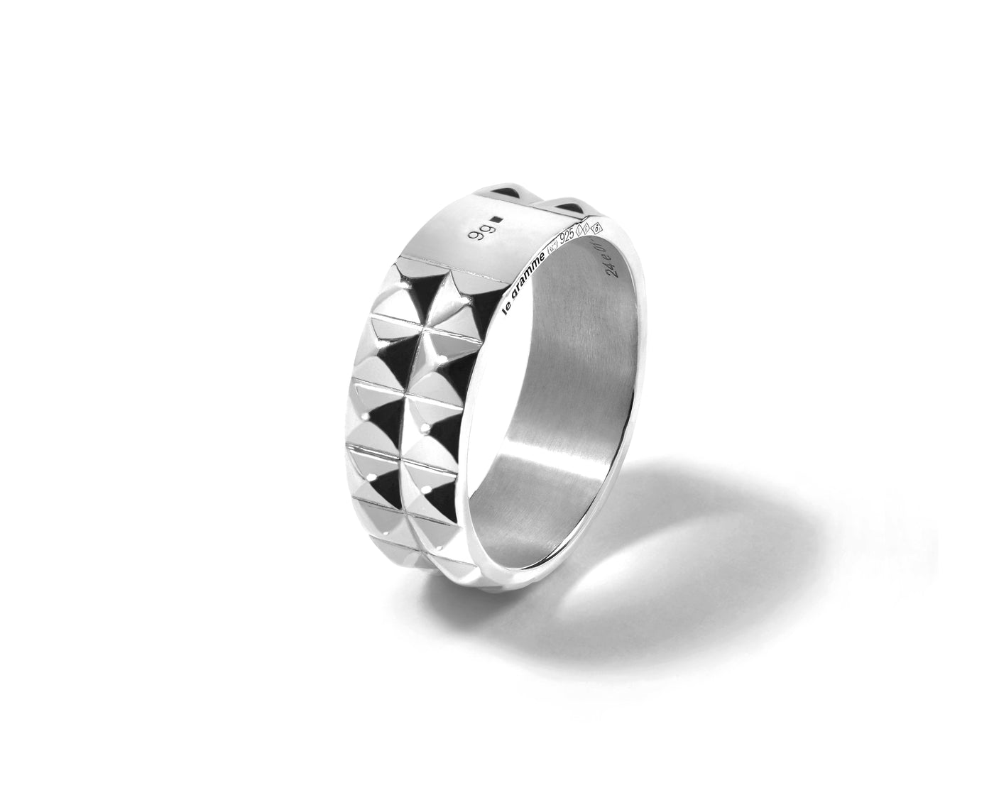 bague pyramide la 9g